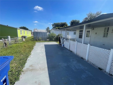 19800 SW 180th Ave, Miami, FL 33187 - photo 4