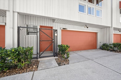 2605 Calumet St unit 42, Houston, TX 77004 - photo 4