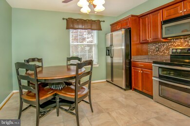 2519 Ebony Rd, Parkville, MD 21234 - photo 6