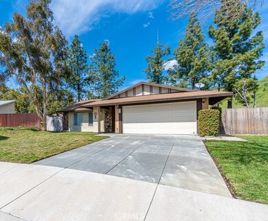 2004 Sheridan Rd, San Bernardino, CA 92407 - photo 3