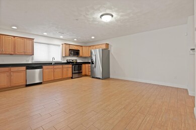 382 Walnut St unit 103, Lynn, MA 01905 - photo 6