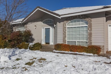 1194 Riverrock Way, Medford, OR 97504 - photo 3