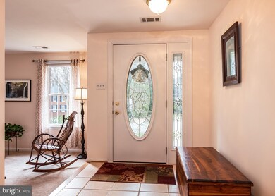 7509 Indian Pipe Ct, Columbia, MD 21046 - photo 3