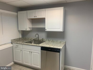 54 Lupton Ave, Woodbury, NJ 08096 - photo 6