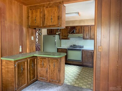 705 NE Franklin Ave, Bend, OR 97701 - photo 4