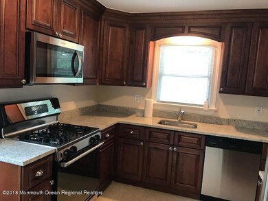 851 Center St, Red Bank, NJ 07701 - photo 5