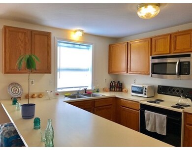 101 Berrington Rd, Leominster, MA 01453 - photo 3