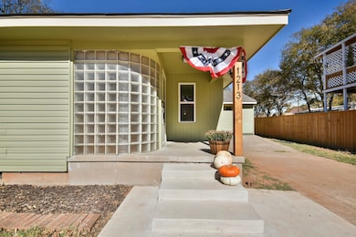 1213 W Pine Ave, Duncan, OK 73533 - photo 3