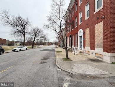 1719 W Fayette St, Baltimore, MD 21223 - photo 3