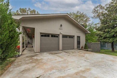 1 Ames Ln, Bella Vista, AR 72715 - photo 2