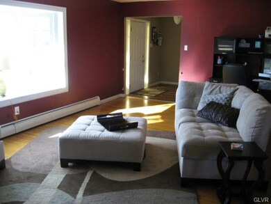 1705 Beech Ln, Macungie, PA 18062 - photo 4