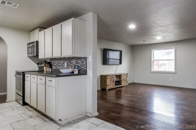 11850 N 194th East Ave, Collinsville, OK 74021 - photo 7