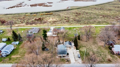 12404 La Fontaine Dr, Curtice, OH 43412 - photo 2