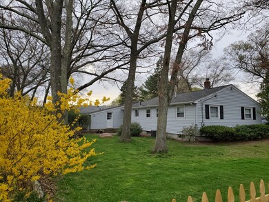 23 Slocum St, Attleboro, MA 02703 - photo 4