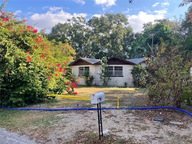 8428 Anay Ct, New Port Richey, FL 34653 - photo 2