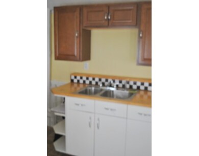 601 E 6th St unit 2, Boston, MA 02127 - photo 3