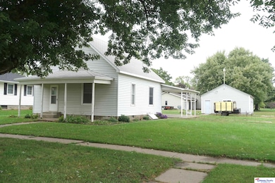 610 W 8th St, North Bend, NE 68649 - photo 2