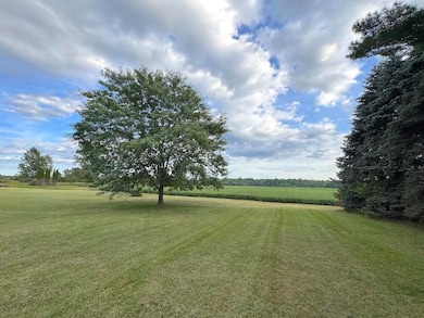 4176 Estey Rd, Rhodes, MI 48652 - photo 4