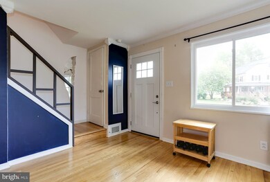 2220 Dartmouth Dr, Alexandria, VA 22307 - photo 4