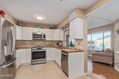 11158 W Emerald Dr, Sun City, AZ 85351 - photo 7