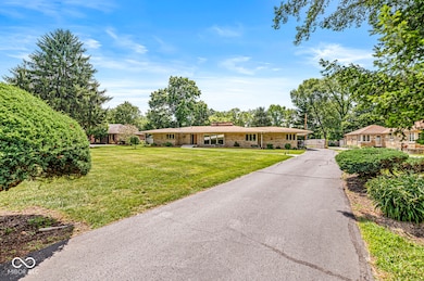 6630 Spring Mill Rd, Indianapolis, IN 46260 - photo 4