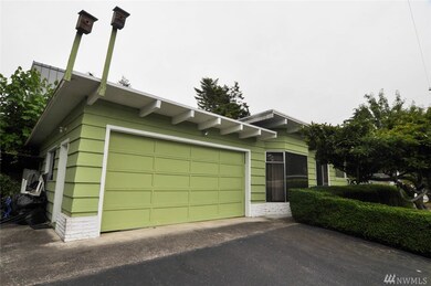 2124 Maple St, Point Roberts, WA 98281 - photo 3
