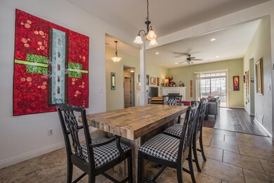 5802 Mahon Dr Columbia MO-print-005-9-Di