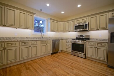 61 Nahant St, Lynn, MA 01902 - photo 3