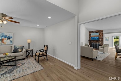 15224 Golden Rain Dr, Chesterfield, MO 63017 - photo 5