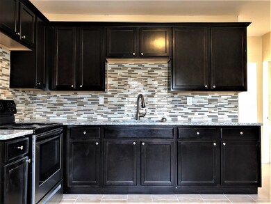 40 Algonquin St unit 1, Chicopee, MA 01013 - photo 4