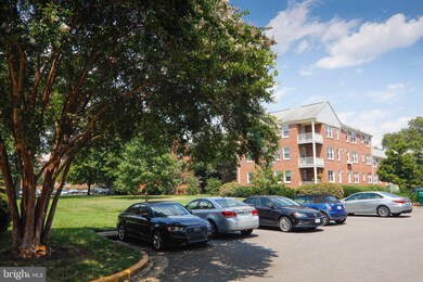 1100 Belle View Blvd unit A1, Alexandria, VA 22307 - photo 2