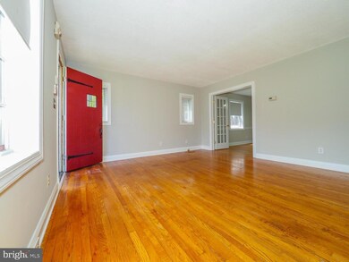 26 Yorkway, Dundalk, MD 21222 - photo 5