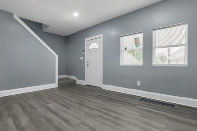 7-web-or-mls-237-s-wayne-ave