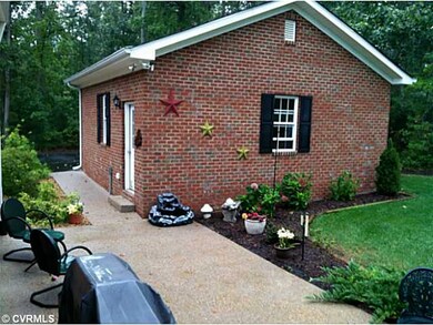Parking Lot/Garage - additional view of detached g