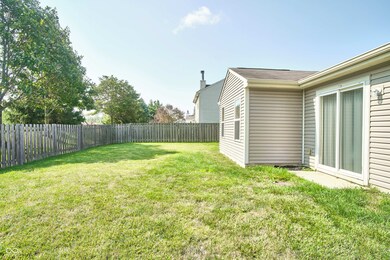 12983 Quarterback Ln, Fishers, IN 46037 - photo 7