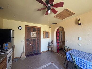 Living/Kitchen Area