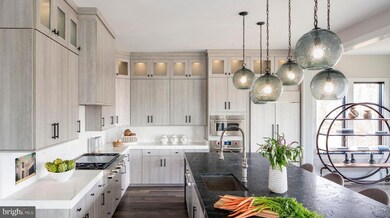 1360 Monitor Ln, McLean, VA 22101 - photo 3