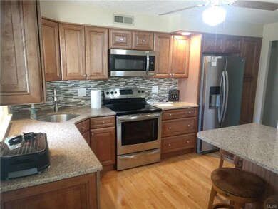 2511 Colorado St, Allentown, PA 18103 - photo 3