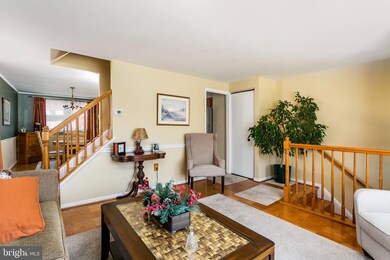 980 Circle Dr, Halethorpe, MD 21227 - photo 4