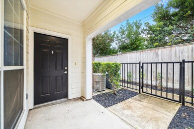 9200 Westheimer Rd unit 907, Houston, TX 77063 - photo 3