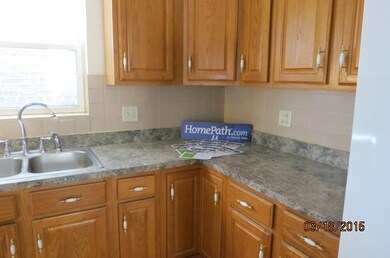 5242 W Wellington Ave, Chicago, IL 60641 - photo 5