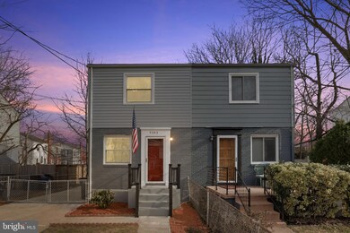 5703 Fenwick Dr, Alexandria, VA 22303 - photo 5