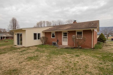 9921 Massanutten Ave, New Market, VA 22844 - photo 7