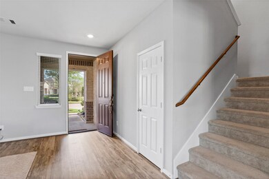 14112 Wedgewood Lakes Ct, Pearland, TX 77584 - photo 6