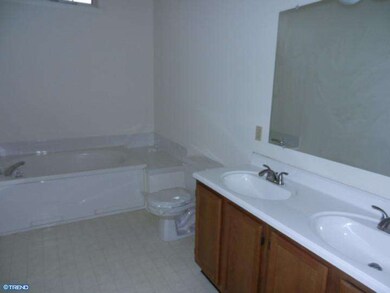 8 Grosvenor Ct, Wilmington, DE 19804 - photo 6