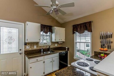 2442 Hyannis Ln, Crofton, MD 21114 - photo 6