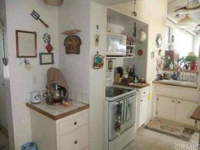 6885 Sahara Ave, Twentynine Palms, CA 92277 - photo 4