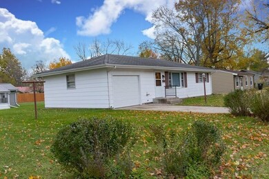 2304 Pleasant Plain Ave, Elkhart, IN 46517 - photo 3