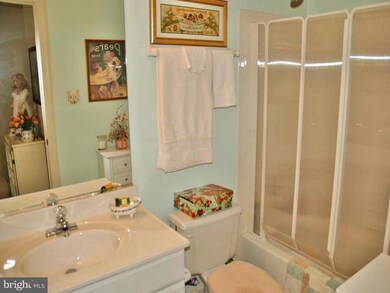 2 Chippewa Ct, Silver Spring, MD 20906 - photo 3