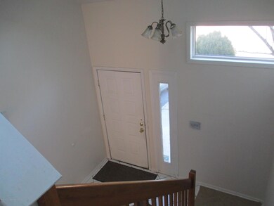004_32 Oak Mews 3